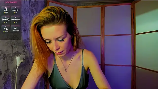 Snapshot of the_perfectgirl chatting on 09-22-25, 07:16 the perfectgirl online show from 09-22-25, 07:16