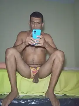 Snapshot of TiagosafadoFortaleza chatting on 07-05-26, 01:34 TiagosafadoFortaleza online show from 07-05-26, 01:34