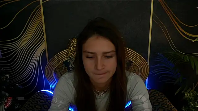 ValeryRoyale online show from 01-08-25, 05:26