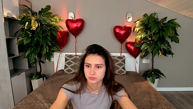 ValeryRoyale online show from 02-17-25, 08:09