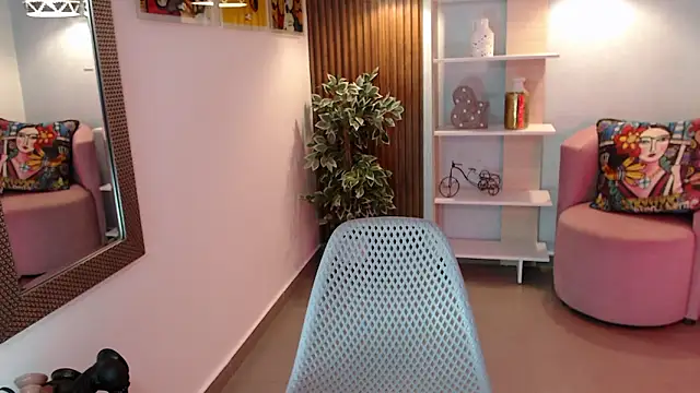 Dalila Sky online show from 03-11-26, 06:14