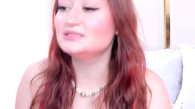 SalommeFlores online show from 10-06-25, 07:33