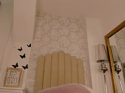 Foxy200   online show from 02-16-26, 08:05