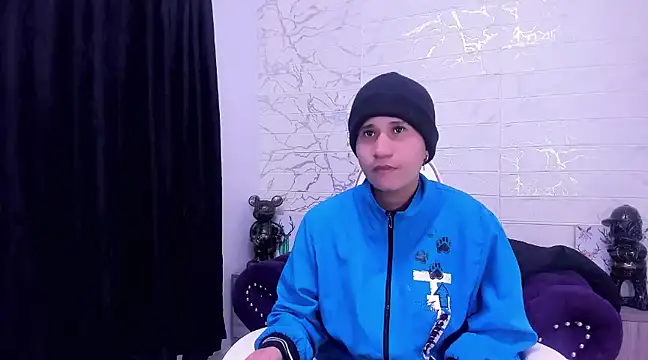 Snapshot of Im_Milan_Rs chatting on 02-11-25, 06:51 Im Milan Rs online show from 02-11-25, 06:51