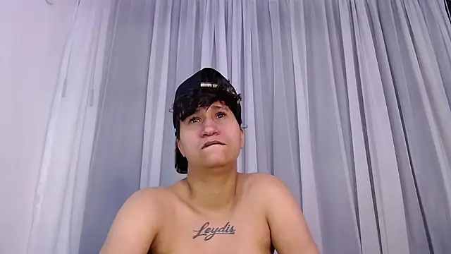 Snapshot of Im_Milan_Rs chatting on 10-01-25, 03:23 Im Milan Rs online show from 10-01-25, 03:23
