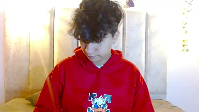 Snapshot of Im_Milan_Rs chatting on 10-04-25, 03:48 Im Milan Rs online show from 10-04-25, 03:48
