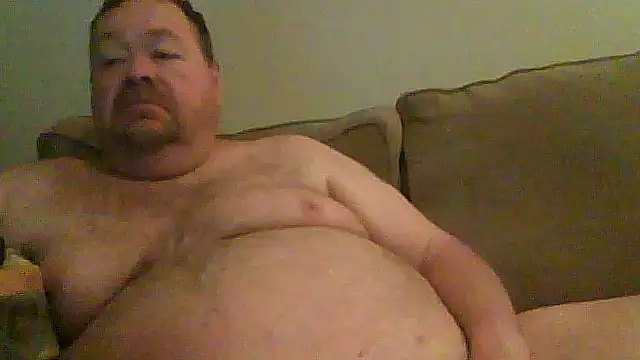 Snapshot of hitman_35 chatting on 06-25-26, 06:18 hitman 35 online show from 06-25-26, 06:18