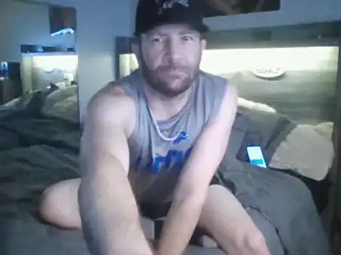 Edward LongCock online show from 12-30-24, 08:21