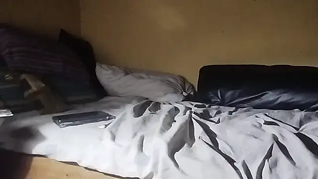 Snapshot of tus_ordenes_mis_deseos chatting on 02-24-25, 04:05 tus ordenes mis deseos online show from 02-24-25, 04:05