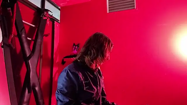 Ambar Roux  online show from 02-07-26, 01:20