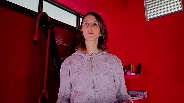 Ambar Roux  online show from 05-27-26, 12:13