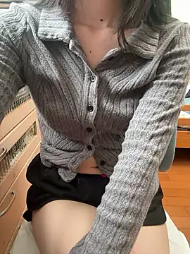 Snapshot of Mei_0906 chatting on 07-16-26, 12:49 Mei 0906 online show from 07-16-26, 12:49