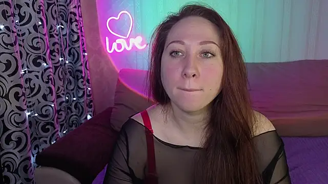 KellyCrystall online show from 03-27-26, 05:13