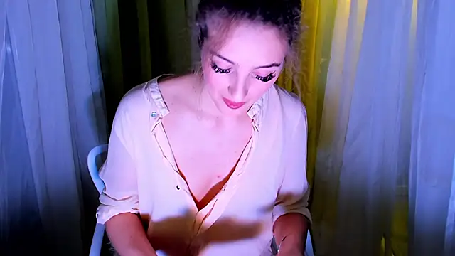 Snapshot of Lioneass chatting on 12-10-24, 08:49 Lioneass online show from 12-10-24, 08:49