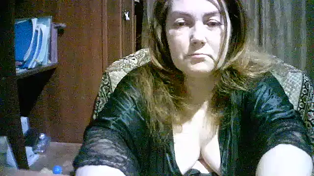 Madame-Butterfly online show from 10-31-25, 10:33