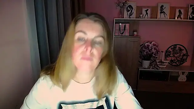 Hot Milady online show from 12-09-24, 11:36