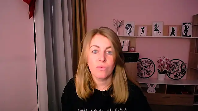 Hot Milady online show from 01-15-25, 08:20