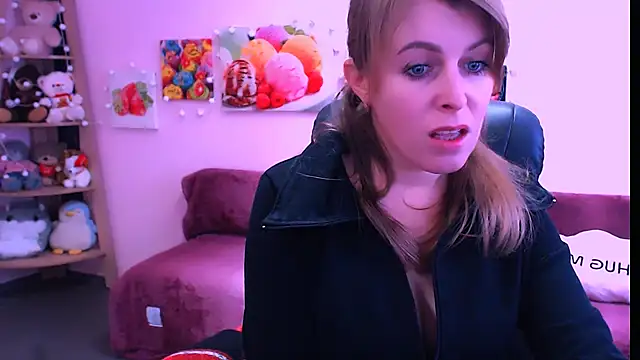 Hot Milady online show from 02-20-26, 08:16