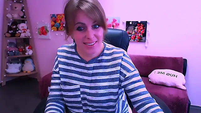 Hot Milady online show from 03-04-26, 08:09