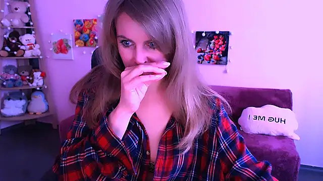 Hot Milady online show from 03-10-26, 08:19