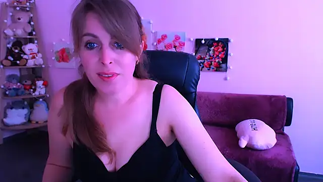 Hot Milady online show from 04-08-26, 07:41