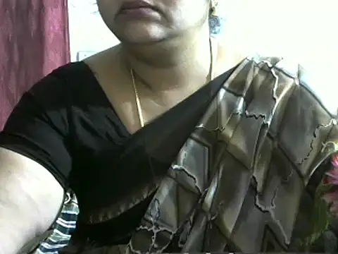 Snapshot of Naughty_Nityaa chatting on 01-09-25, 10:20 Naughty Nityaa online show from 01-09-25, 10:20