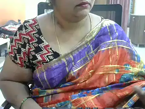 Snapshot of Naughty_Nityaa chatting on 02-20-25, 02:35 Naughty Nityaa online show from 02-20-25, 02:35