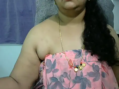 Snapshot of Naughty_Nityaa chatting on 03-06-25, 08:16 Naughty Nityaa online show from 03-06-25, 08:16