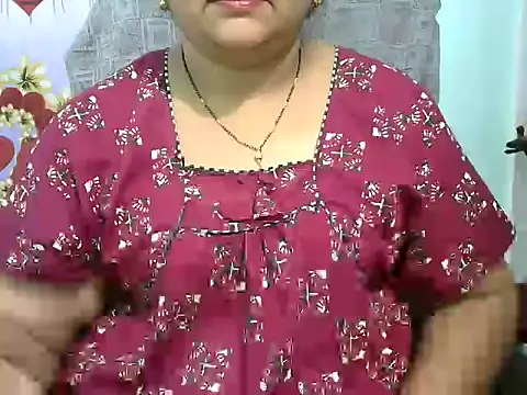 Snapshot of Naughty_Nityaa chatting on 03-13-25, 12:37 Naughty Nityaa online show from 03-13-25, 12:37
