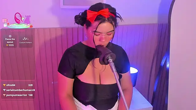 klhoe boobs online show from 04-04-26, 04:11