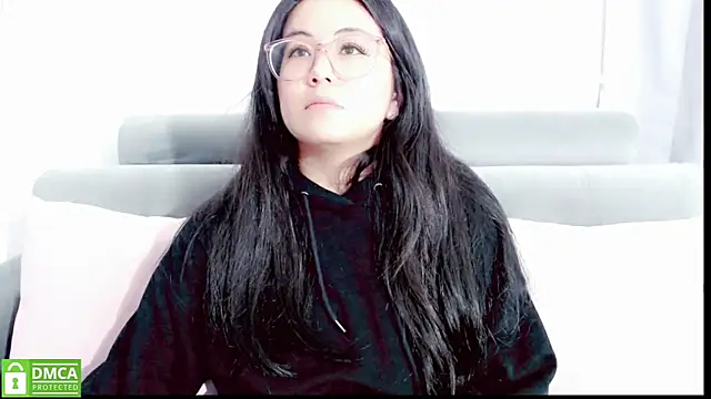Snapshot of mariana_katto chatting on 04-17-26, 07:28 mariana katto online show from 04-17-26, 07:28
