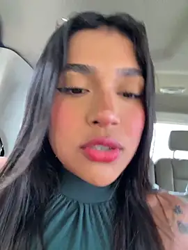 Snapshot of Mariangel_11 chatting on 06-03-26, 02:08 Mariangel 11 online show from 06-03-26, 02:08