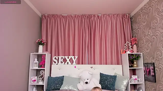 KattyPeachX online show from 02-07-25, 07:29