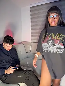 tiana nave online show from 03-13-26, 03:24