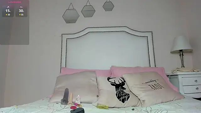 Snapshot of KIMAPRIL chatting on 03-11-25, 07:58 KIMAPRIL online show from 03-11-25, 07:58