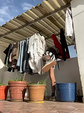 JuanZapata33 online show from 12-16-24, 09:09