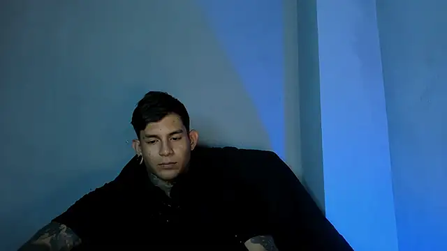 Travistanner 28 online show from 06-30-26, 01:39