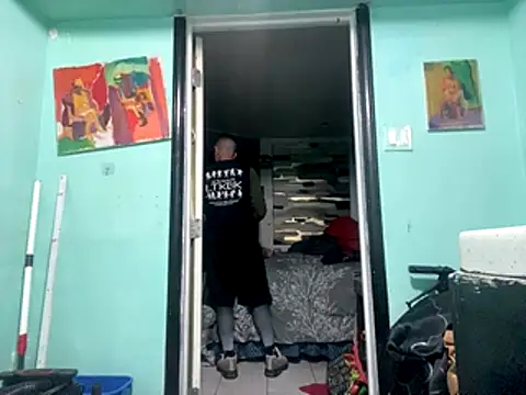 Gman143187 online show from 10-27-25, 08:13