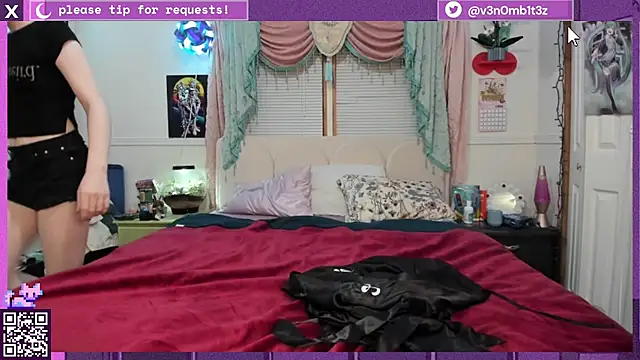 Snapshot of v3n0mb1t3z chatting on 09-27-25, 02:27 v3n0mb1t3z online show from 09-27-25, 02:27