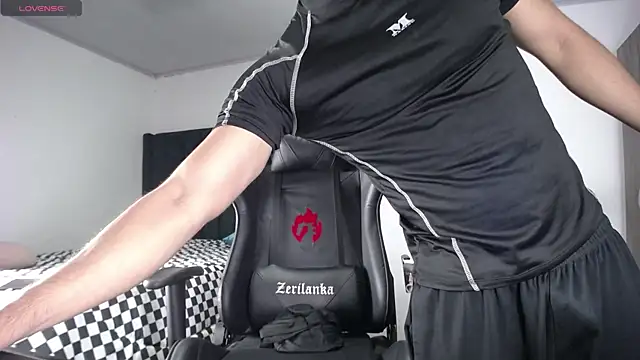 Snapshot of man_dur07 chatting on 12-07-24, 10:50 man dur07 online show from 12-07-24, 10:50