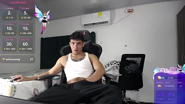 Snapshot of man_dur07 chatting on 12-18-24, 11:08 man dur07 online show from 12-18-24, 11:08