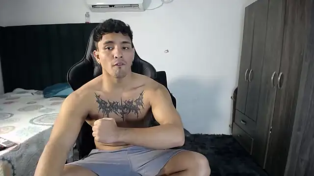 Snapshot of man_dur07 chatting on 01-30-25, 09:04 man dur07 online show from 01-30-25, 09:04