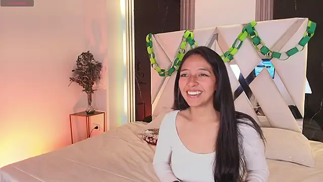 Snapshot of Valery_wang chatting on 03-18-25, 11:41 Valery wang online show from 03-18-25, 11:41