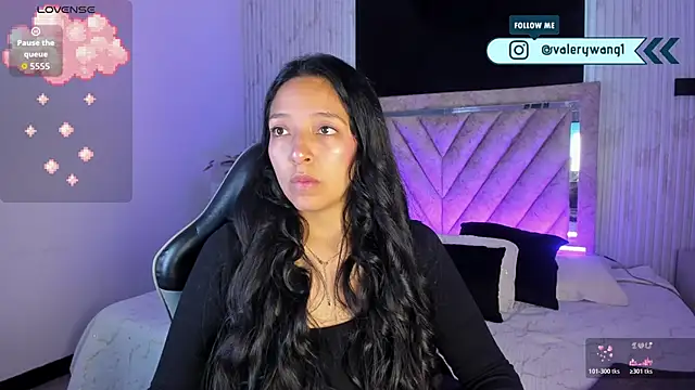 Snapshot of Valery_wang chatting on 12-16-25, 11:59 Valery wang online show from 12-16-25, 11:59