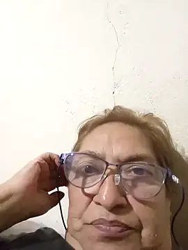 florecita69 online show from 11-28-25, 12:46