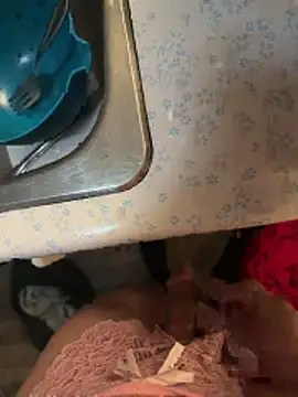 Hornyguynotshy198214 online show from 03-01-26, 12:18