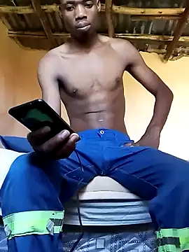 Snapshot of BIGBLACKCOOCK24- chatting on 03-07-25, 11:07 BIGBLACKCOOCK24- online show from 03-07-25, 11:07