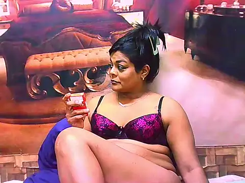 Snapshot of indianCherryPie chatting on 07-14-26, 10:21 indianCherryPie online show from 07-14-26, 10:21