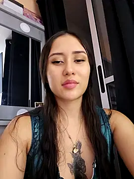 Selena blake online show from 11-05-25, 11:38