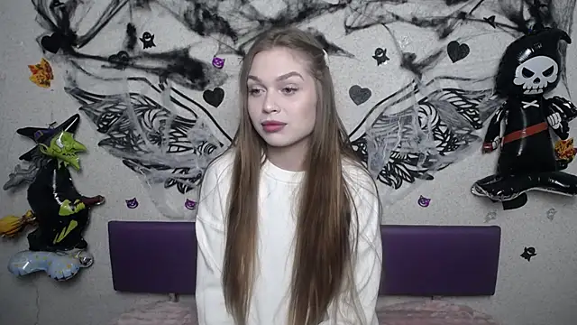 LaraPika online show from 11-10-25, 06:07